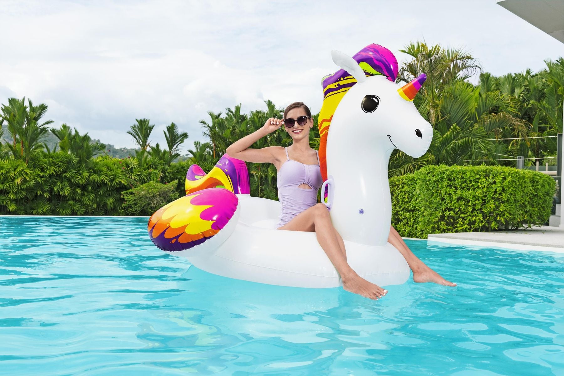 Inflatable Supersized Unicorn Pool Float