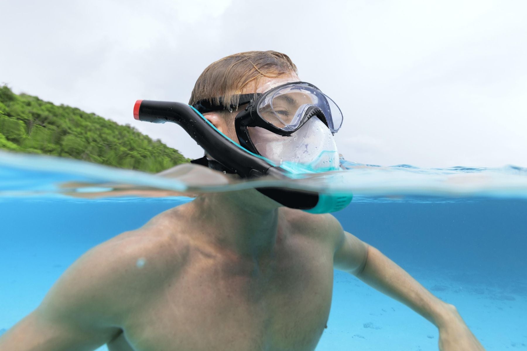 Hydro-Pro SeaClear Flowtech Snorkeling Mask, L/XL