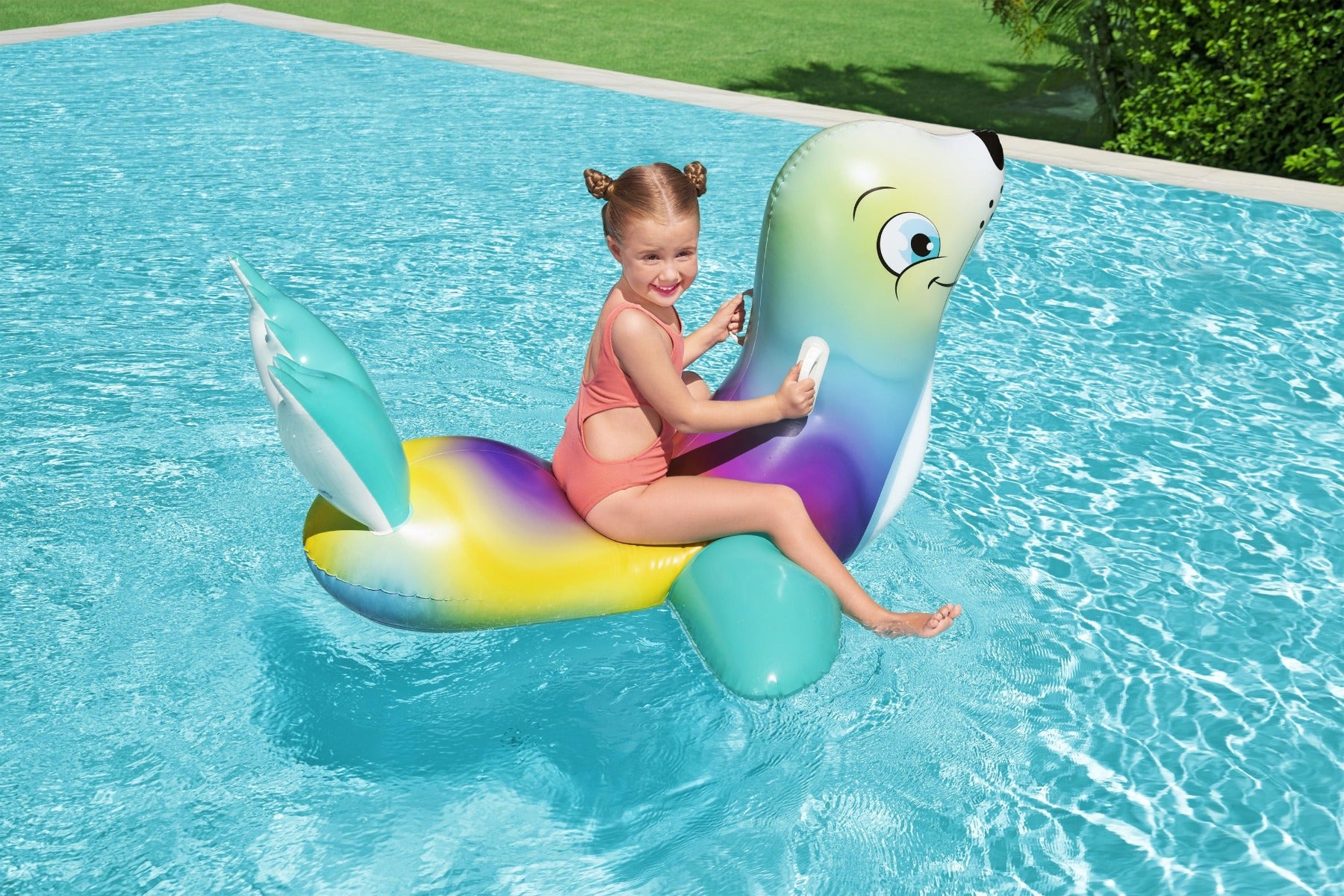 Inflatable Seal Pool Float