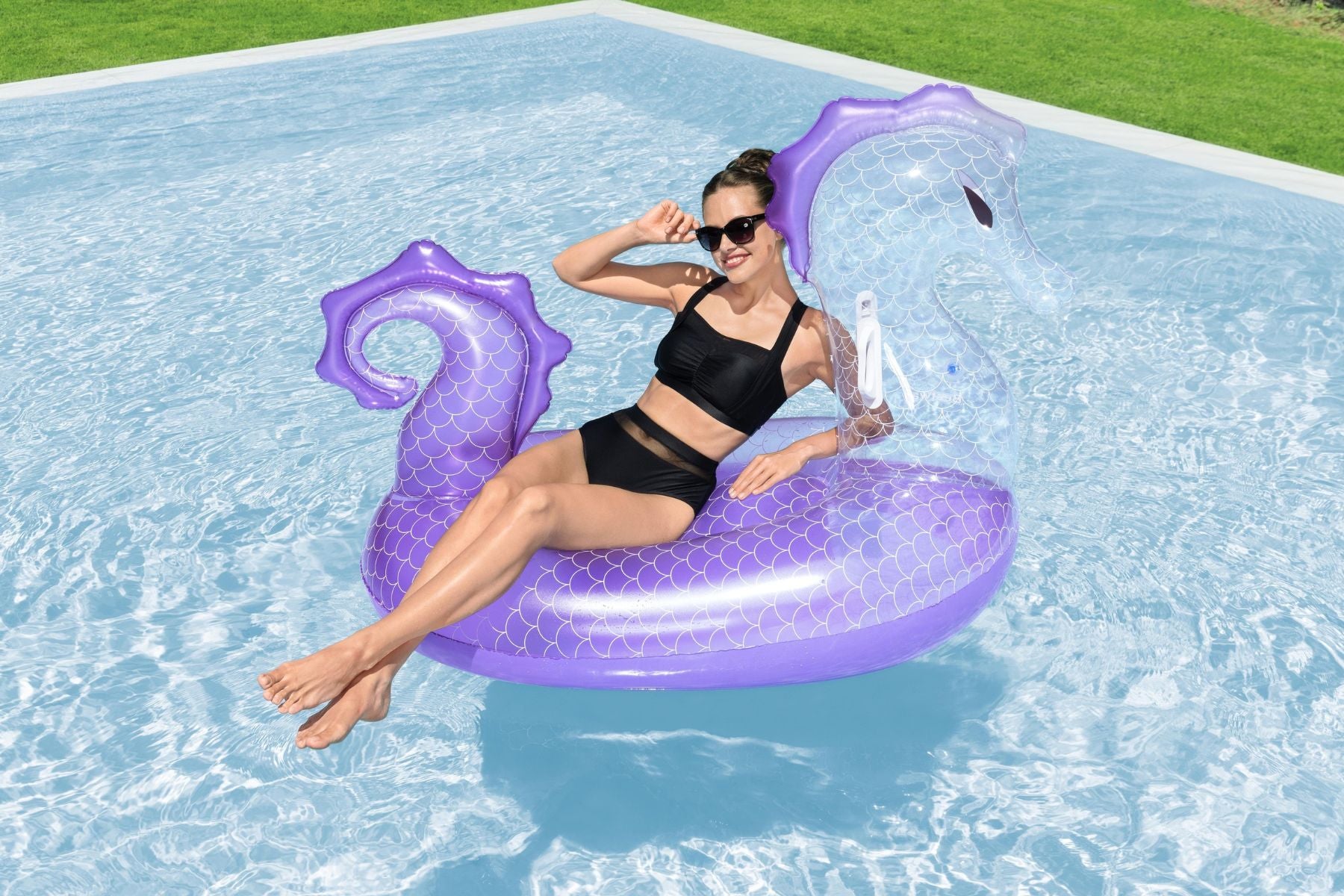 Inflatable Royal Seahorse Pool Float